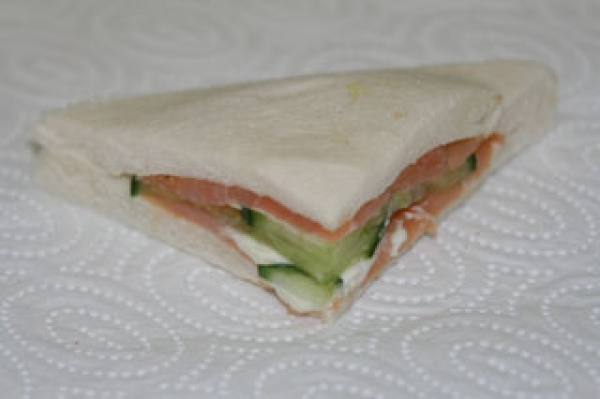 Mini-Tramezzini / gemischt