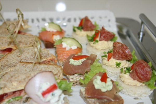 Fingerfood-Platte / gemischt